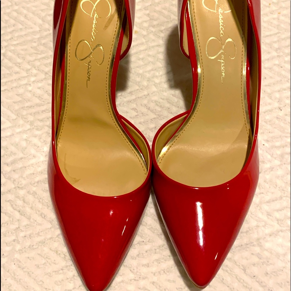Red Patent leather Pumps